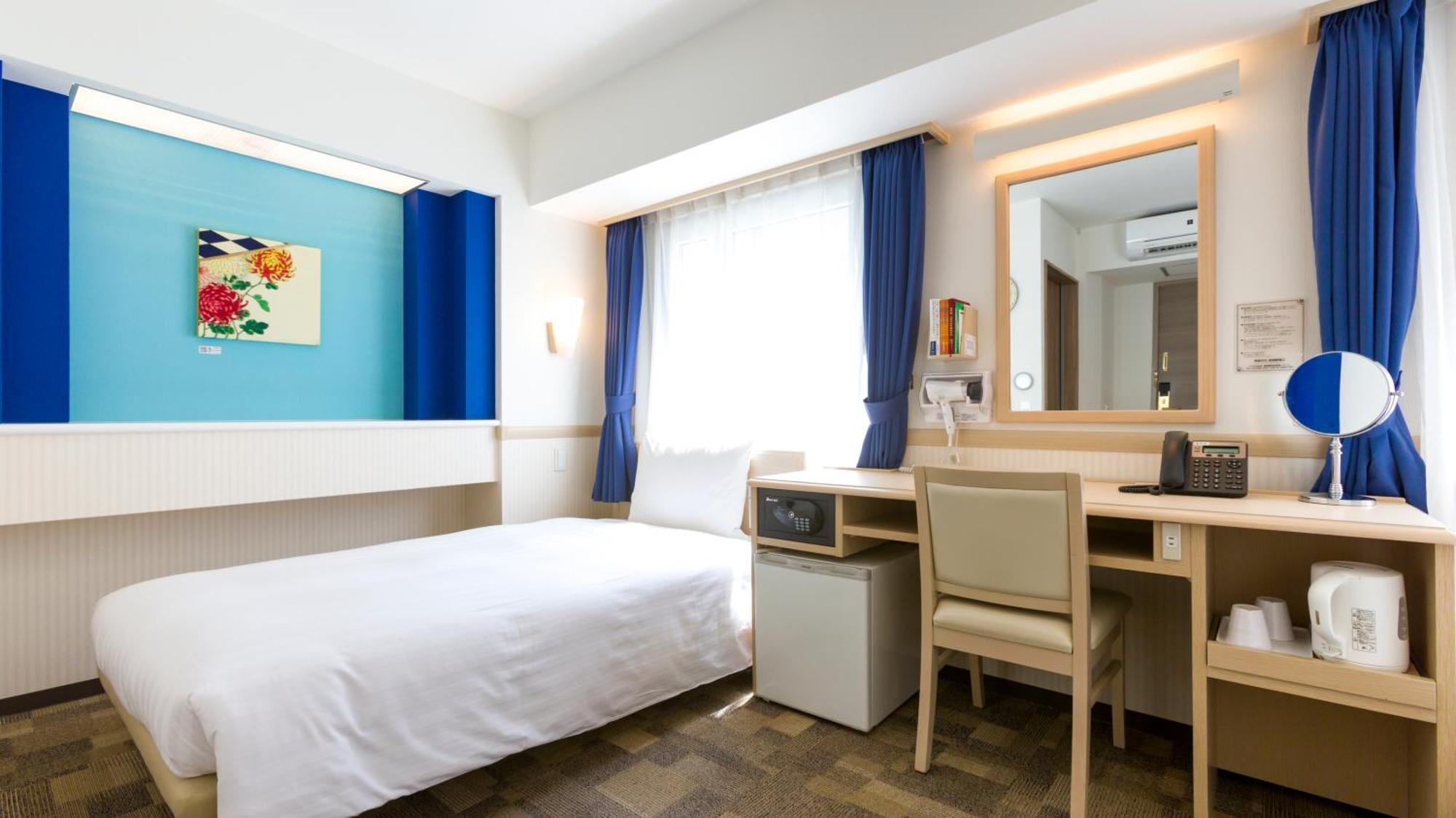 Toyoko Inn Nagoya Kanayama Exterior photo
